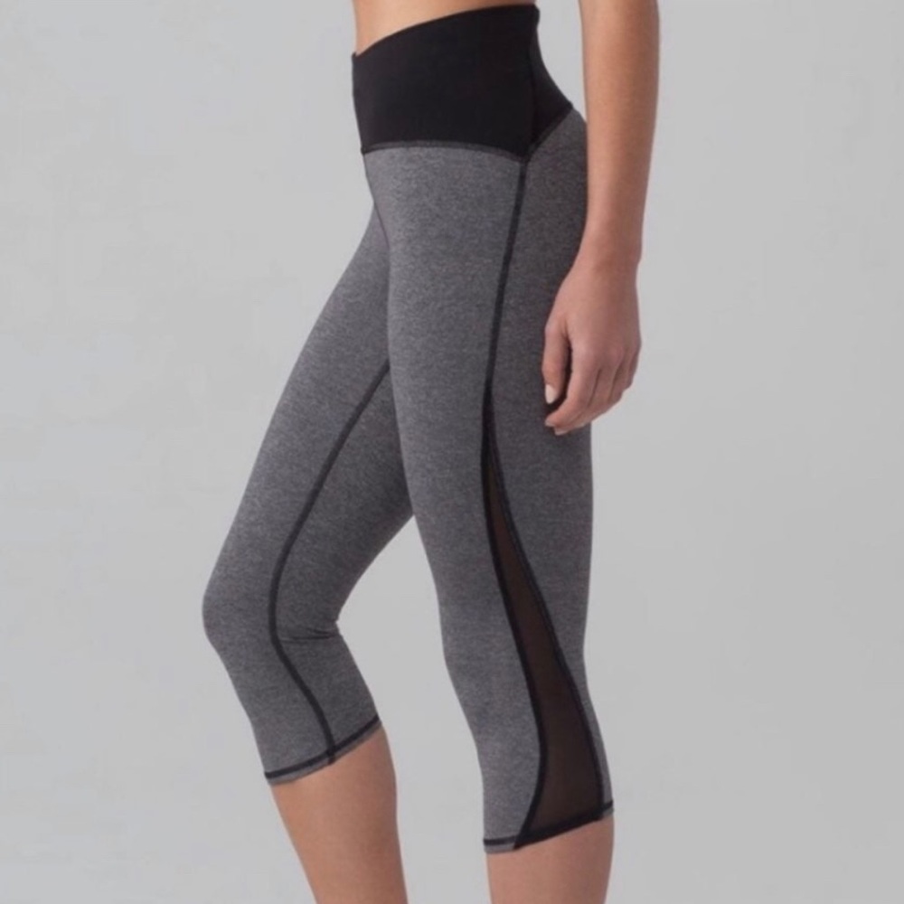 Grey Lululemon mesh cropped leggings size 6